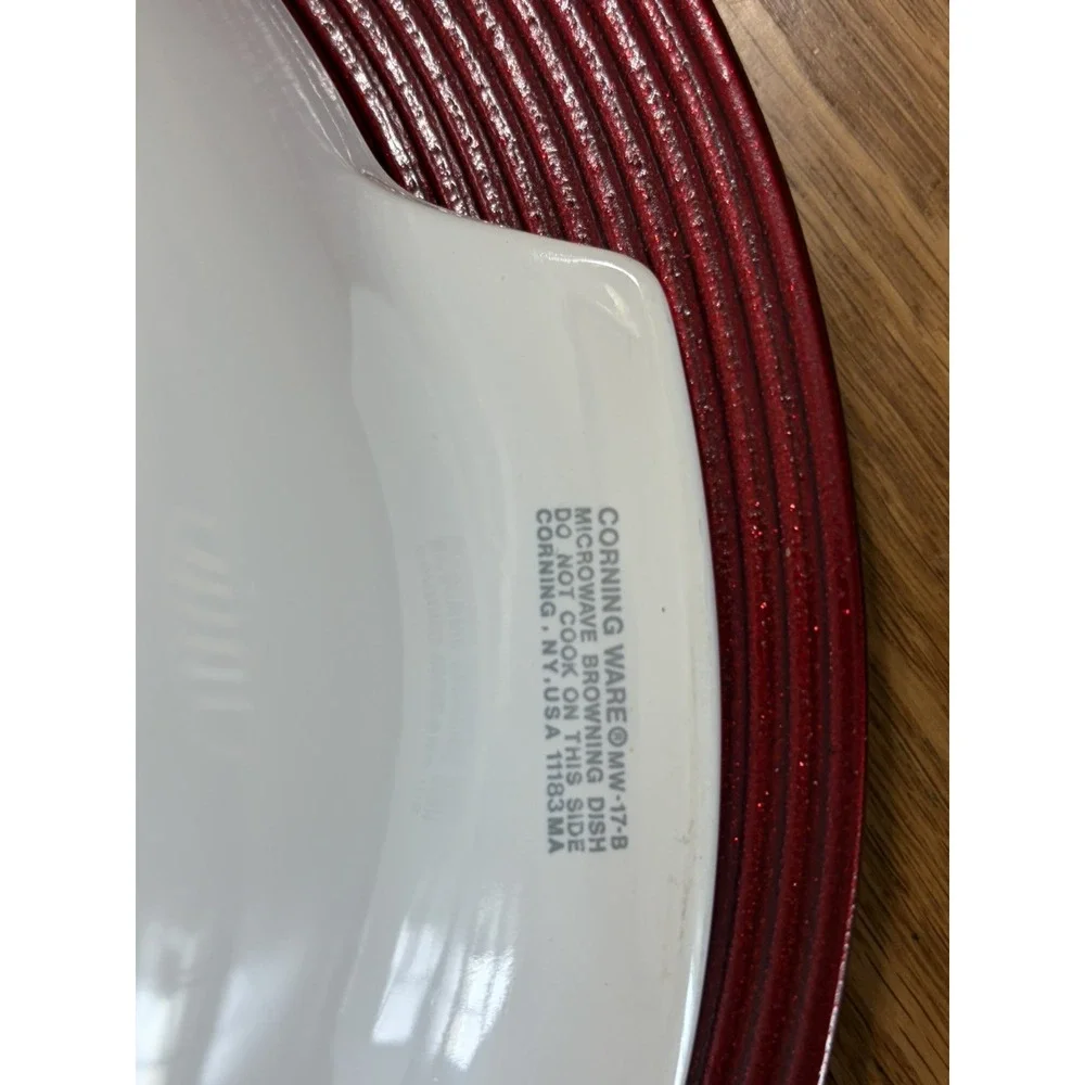Vintage CorningWare MW-17-B Microwave Browning Casserole – Round – With Lid –USA
